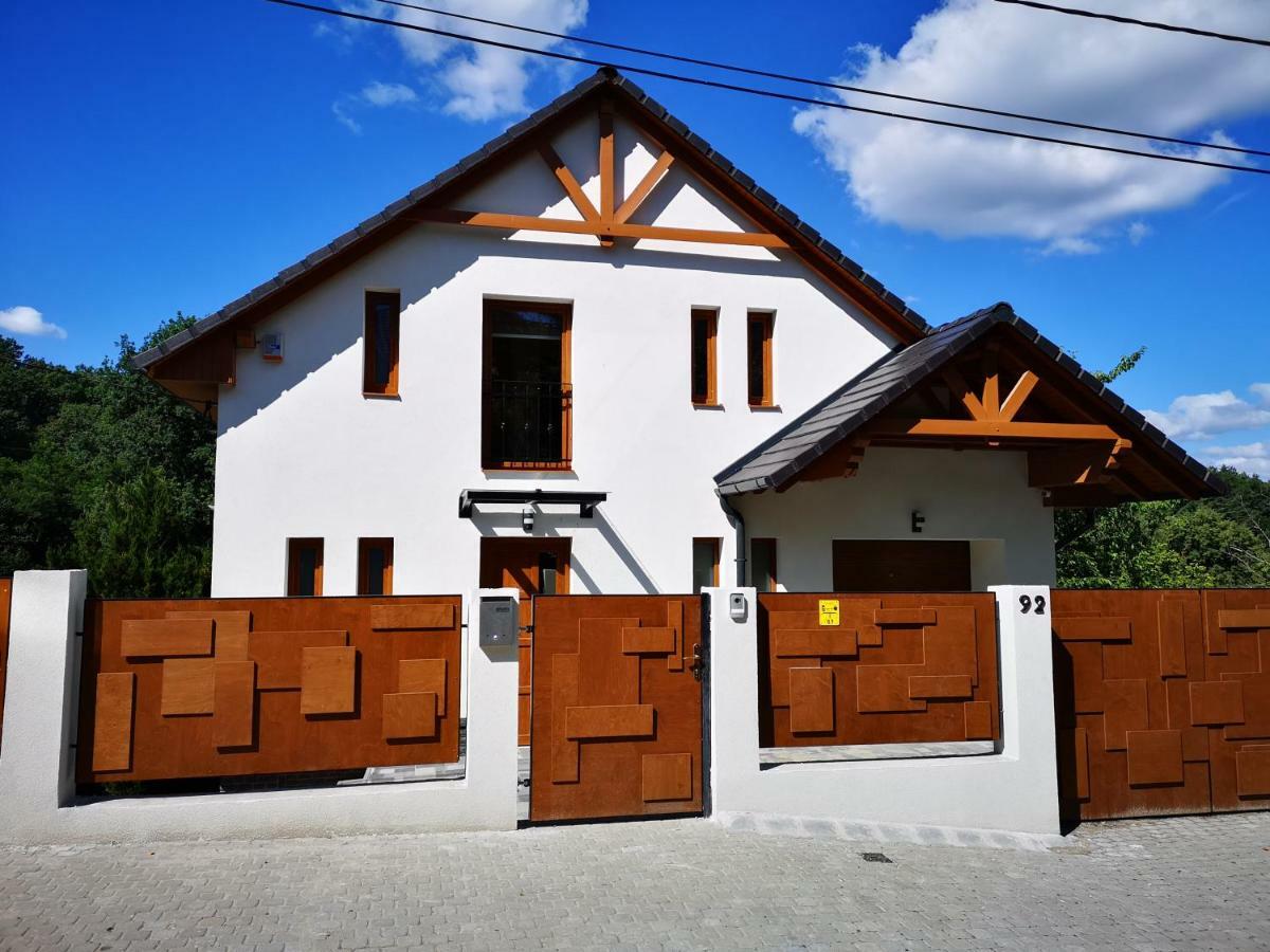 Fenyo Apartman Miskolctapolca Dış mekan fotoğraf